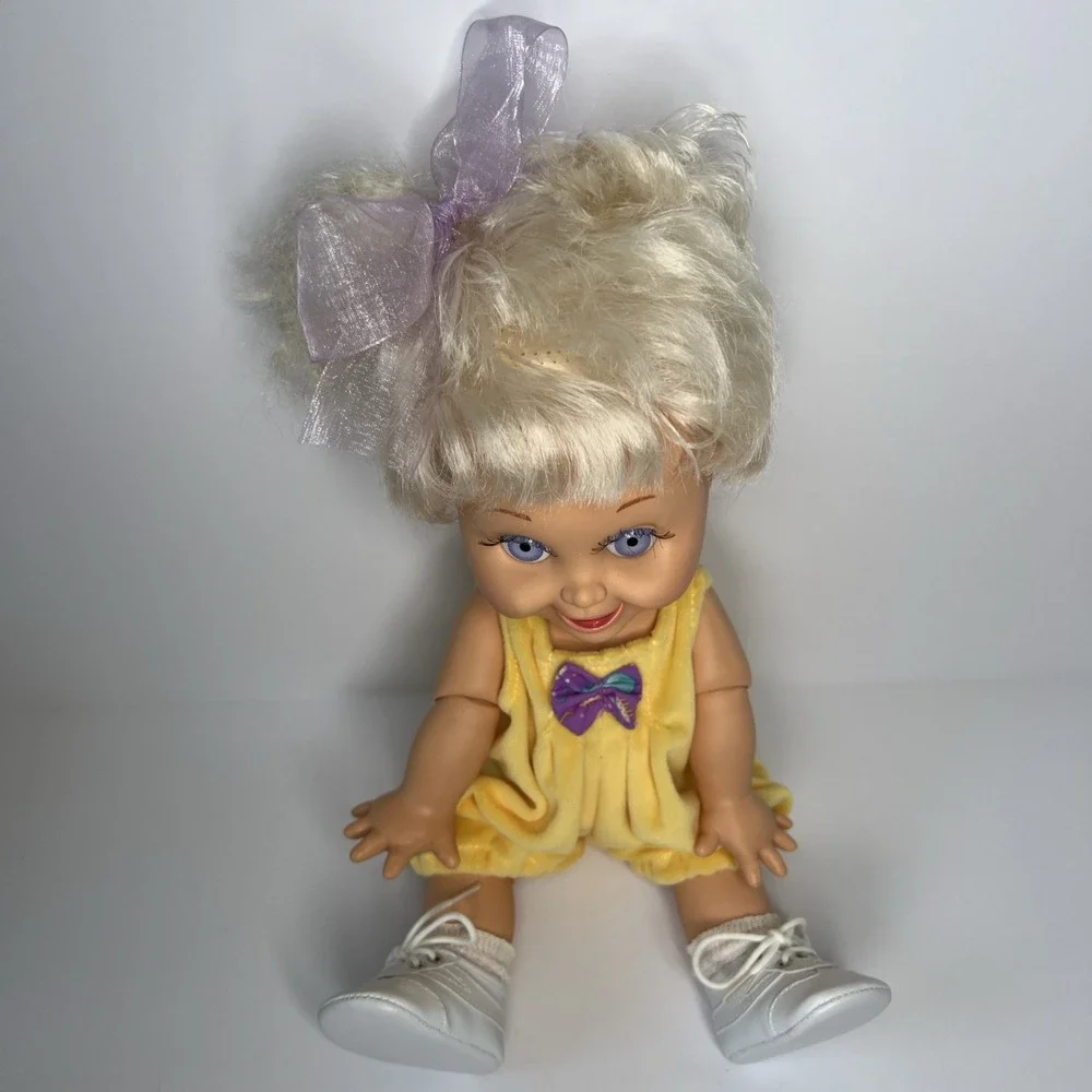 Vintage 1990 Galoob Baby Face So Delightful DeeDee #8 Doll Lavender Eyes